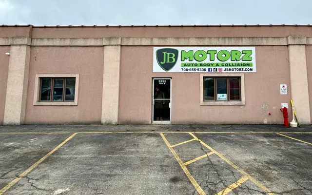 Photo of JB Motorz, an auto repair shop in Bedford Park, IL