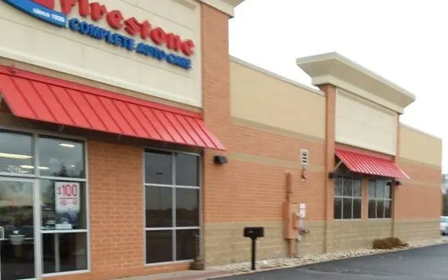 Photo of Firestone Complete Auto Care, an auto repair shop in Carpentersville, IL