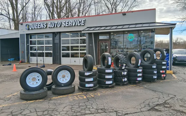 Photo of Queens Auto Services, an auto repair shop in Algonquin, IL