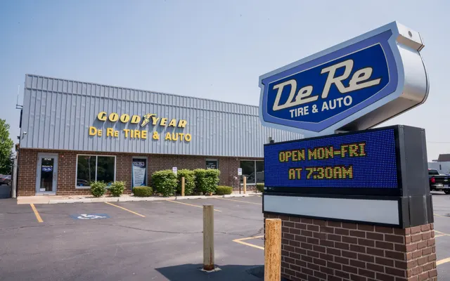 Photo of De Re Tire & Auto, an auto repair shop in Oak Forest, IL