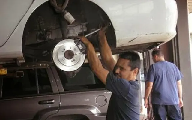 Photo of Mac's Auto Services, an auto repair shop in Crystal Lake, IL