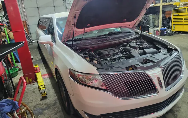 Photo of Carranzas Car Care Inc, an auto repair shop in Waukegan, IL