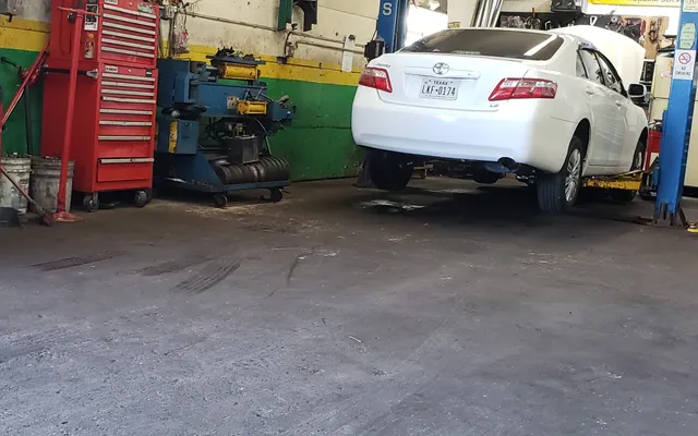 Photo of M J Auto Tech, an auto repair shop in Aurora, IL