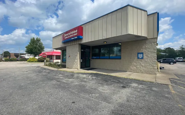 Photo of Firestone Complete Auto Care, an auto repair shop in Arlington Heights, IL