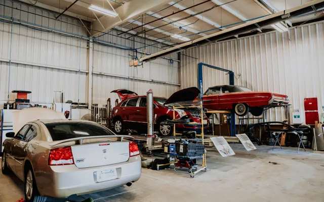 Photo of Uftring Montgomery Body Shop, an auto repair shop in Peoria, IL