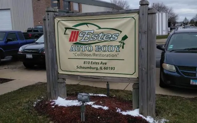 Photo of Estes Auto Body, an auto repair shop in Schaumburg, IL