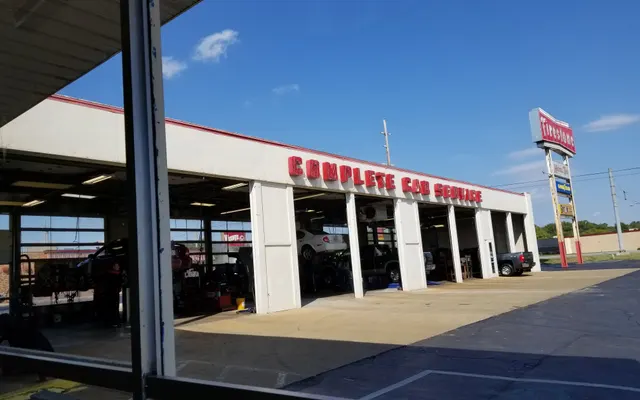 Photo of Hadsell Tire Inc, an auto repair shop in Anderson, IN