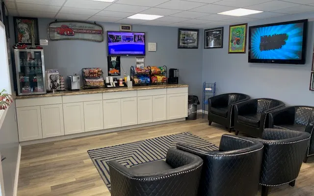 Photo of Sir Thomas Automotive Repair, Inc., an auto repair shop in Terre Haute, IN