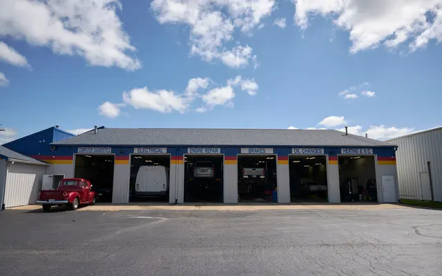 Photo of Hendershot's Service Center, an auto repair shop in Greencastle, IN