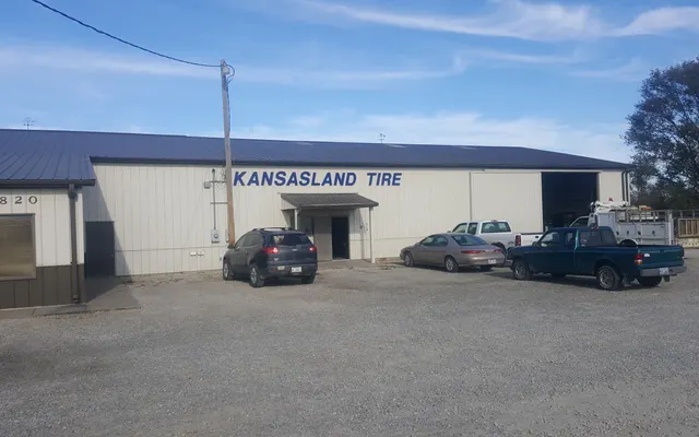 Photo of Kansasland Tire and Service, an auto repair shop in Topeka, KS