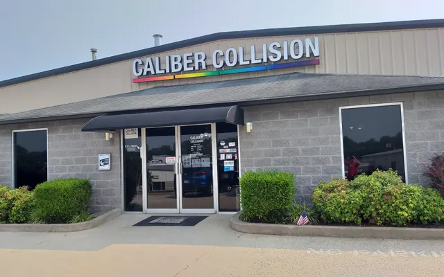 Photo of Caliber Collision, an auto repair shop in Nicholasville, KY