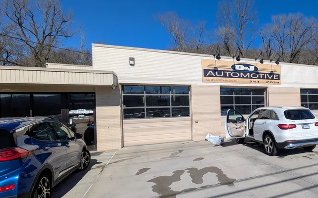 Photo of D & J Automotive, an auto repair shop in Covington, KY