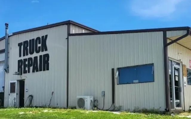 Photo of Cave City Truck & Trailer Repair, an auto repair shop in Cave City, KY
