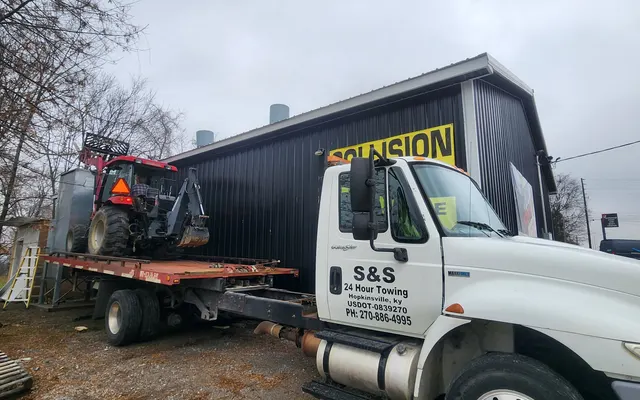 Photo of S & S Towing & Auto Repair, an auto repair shop in Hopkinsville, KY