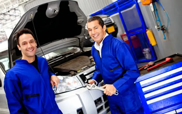 Photo of Earl's Transmission Service, an auto repair shop in Grand Rapids, MI