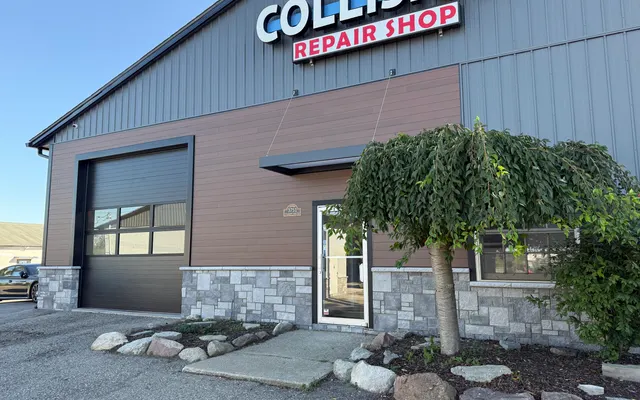 Photo of The Collision Repair Shop, an auto repair shop in Waterford, MI