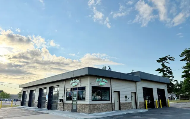 Photo of Victory Tire & Auto—Grand Rapids West, an auto repair shop in Grand Rapids, MN