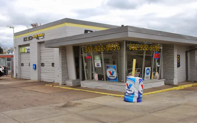 Photo of D&D Autoworks, an auto repair shop in St Louis Park, MN