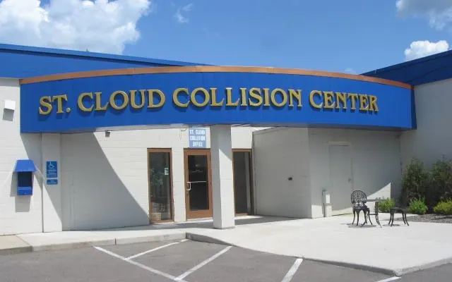 Photo of St. Cloud Collision Center, an auto repair shop in St Cloud, MN