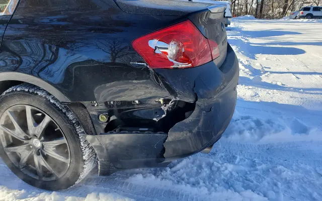 Photo of Lupient Collision of Brooklyn Park, an auto repair shop in Brooklyn Park, MN