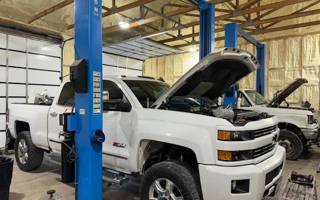 Photo of Mid-Weston Auto Worx, an auto repair shop in Purcell, MO
