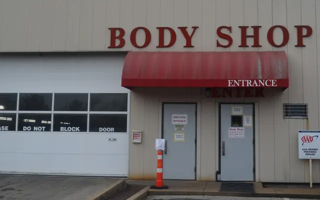 Photo of South County DCJR Service & Body Shop, an auto repair shop in St. Louis, MO