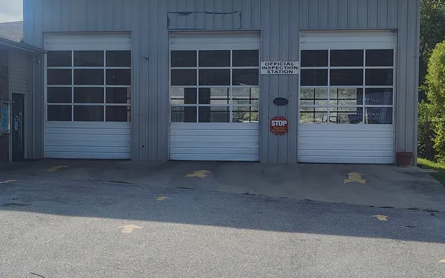 Photo of Franklin Lube & Repair, an auto repair shop in Franklin, NC
