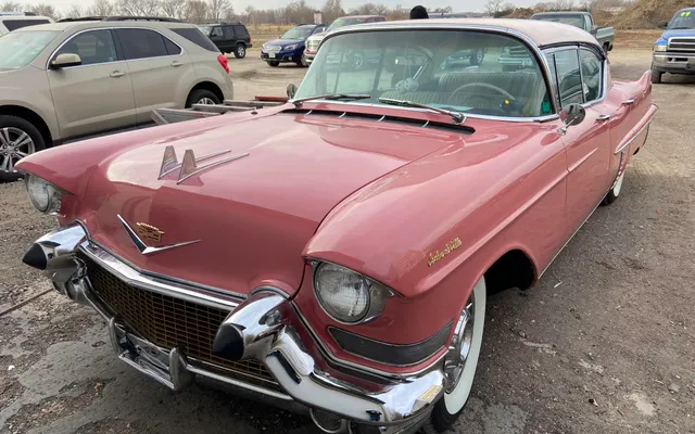 Photo of Henry's Auto Painting and Bodyworks, an auto repair shop in South Sioux City, NE