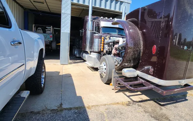 Photo of JAY'S automotive and Fleet, an auto repair shop in Duncan, NE