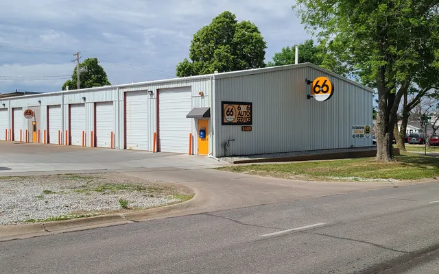 Photo of 6 to 6 Auto Service, an auto repair shop in Lincoln, NE