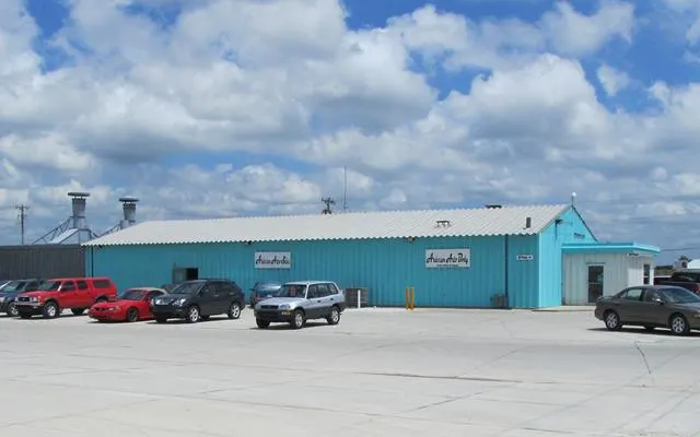 Photo of Anderson Auto Body & Sales, an auto repair shop in Columbus, NE
