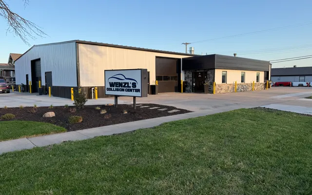 Photo of Wenzl's Collision Center, an auto repair shop in Lincoln, NE