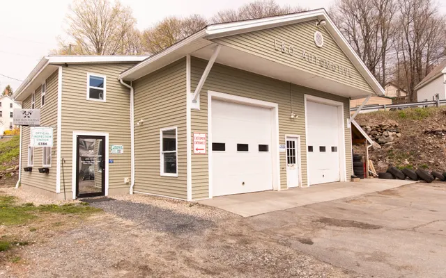 Photo of L&O Automotive, an auto repair shop in Hinsdale, NH