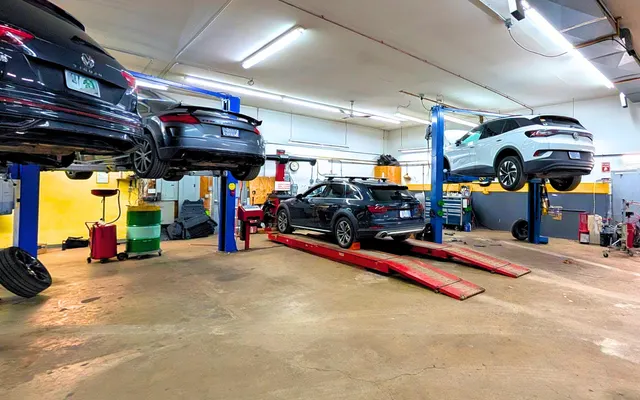 Photo of Reflex Automotive, an auto repair shop in Hooksett, NH