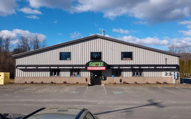 Photo of Shippee Auto, an auto repair shop in Hinsdale, NH