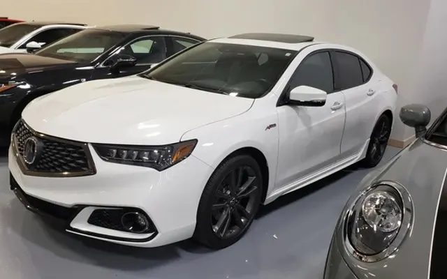 Photo of DCH Montclair Acura Service, an auto repair shop in Verona, NJ