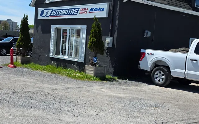 Photo of J J Automotive II & Auto Body, an auto repair shop in Ridgefield, NJ