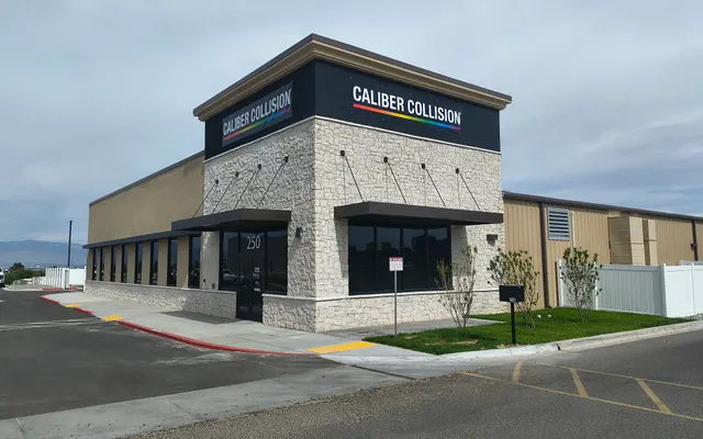 Photo of Caliber Collision, an auto repair shop in Albuquerque, NM