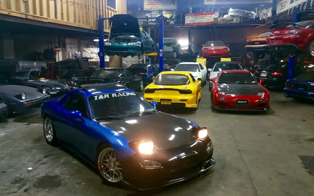 Photo of T & R Racing, an auto repair shop in Jamaica, NY