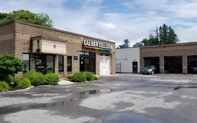 Photo of Caliber Collision, an auto repair shop in Schenectady, NY