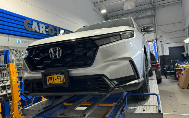 Photo of Alex's Auto Body, an auto repair shop in Brooklyn, NY