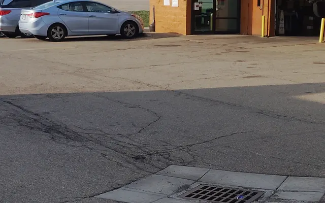 Photo of Firestone Complete Auto Care, an auto repair shop in Cincinnati, OH