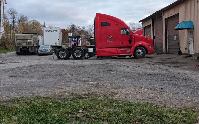 Photo of Walsh's 24/7 Tractor-Trailer Repair LLC, an auto repair shop in Youngstown, OH