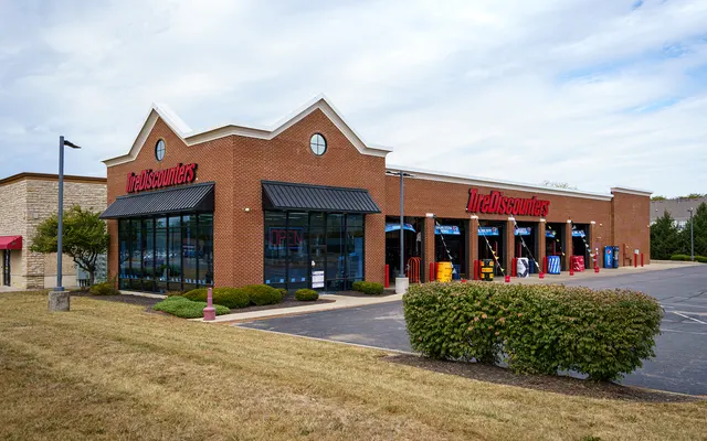 Photo of Tire Discounters, an auto repair shop in Reynoldsburg, OH