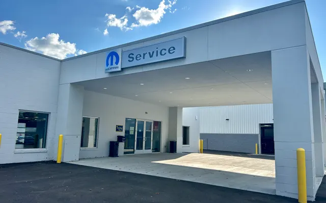Photo of Glockner Chrysler Dodge Jeep Ram of Portsmouth Service, an auto repair shop in Portsmouth, OH