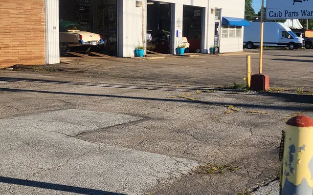 Photo of Bob's Automotive, an auto repair shop in Cleveland, OH