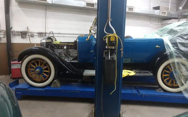Photo of Floyd's Auto and Truck, an auto repair shop in Dayton, OH