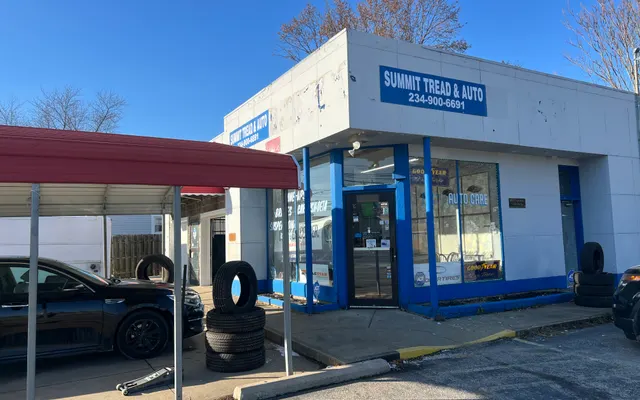 Photo of Summit Tread & Auto, an auto repair shop in Akron, OH