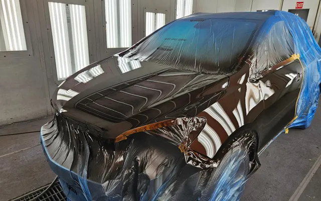 Photo of QUINT'S AUTO BODY, an auto repair shop in Youngstown, OH