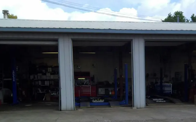 Photo of Aarrow Radiator & Auto Repair, an auto repair shop in Hilliard, OH
